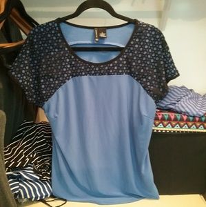 Blue shirt with hexagon pattern